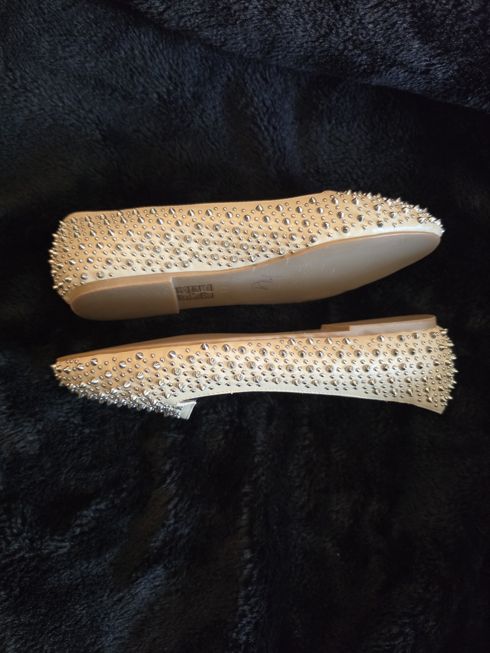 Jeffrey Campbell Ibiza Martini Spiked Studded Cream Leather Flats Like New 7.5 - Picture 4 of 5